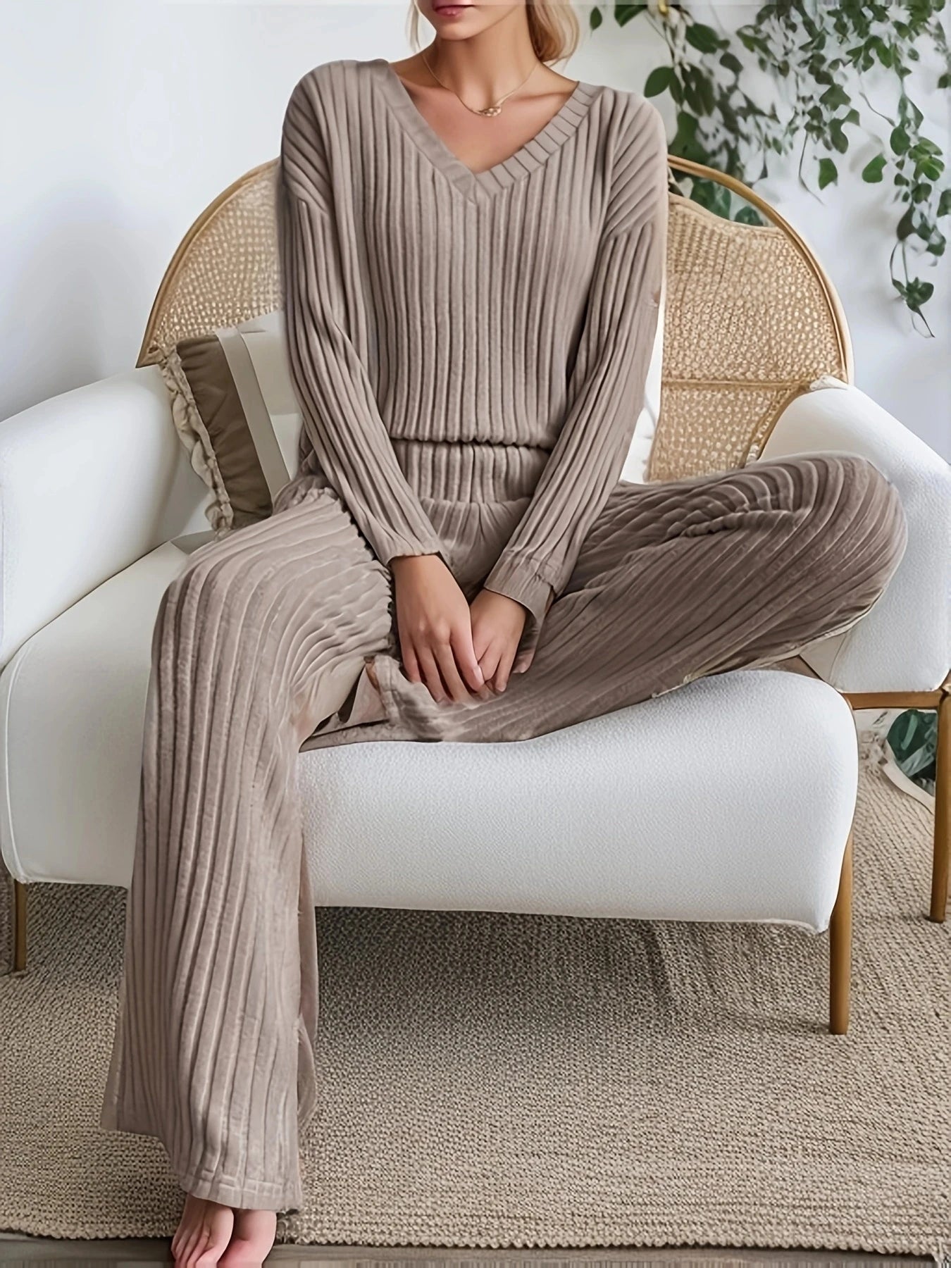 Elin | Ribbad Lounge Set